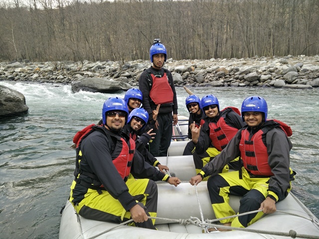 Kullu river rafting